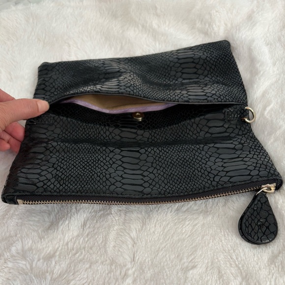 Vintage Jimmy Choo Black Snakeskin Clutch with Silver Studs - Picture 3 of 6